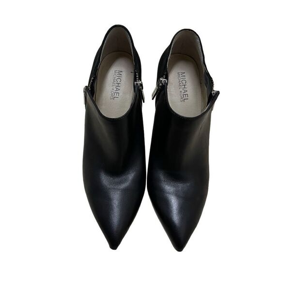 🌟Michael Kors🌟Black Leather Suede Combo Ankle Booties - Picture 1 of 3